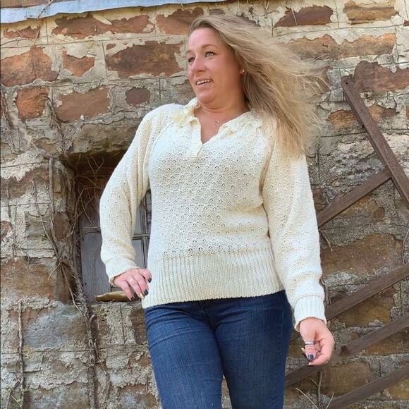 Vintage Josephine button and lace collar cream sweater cottage MEDIUM - Picture 1 of 8